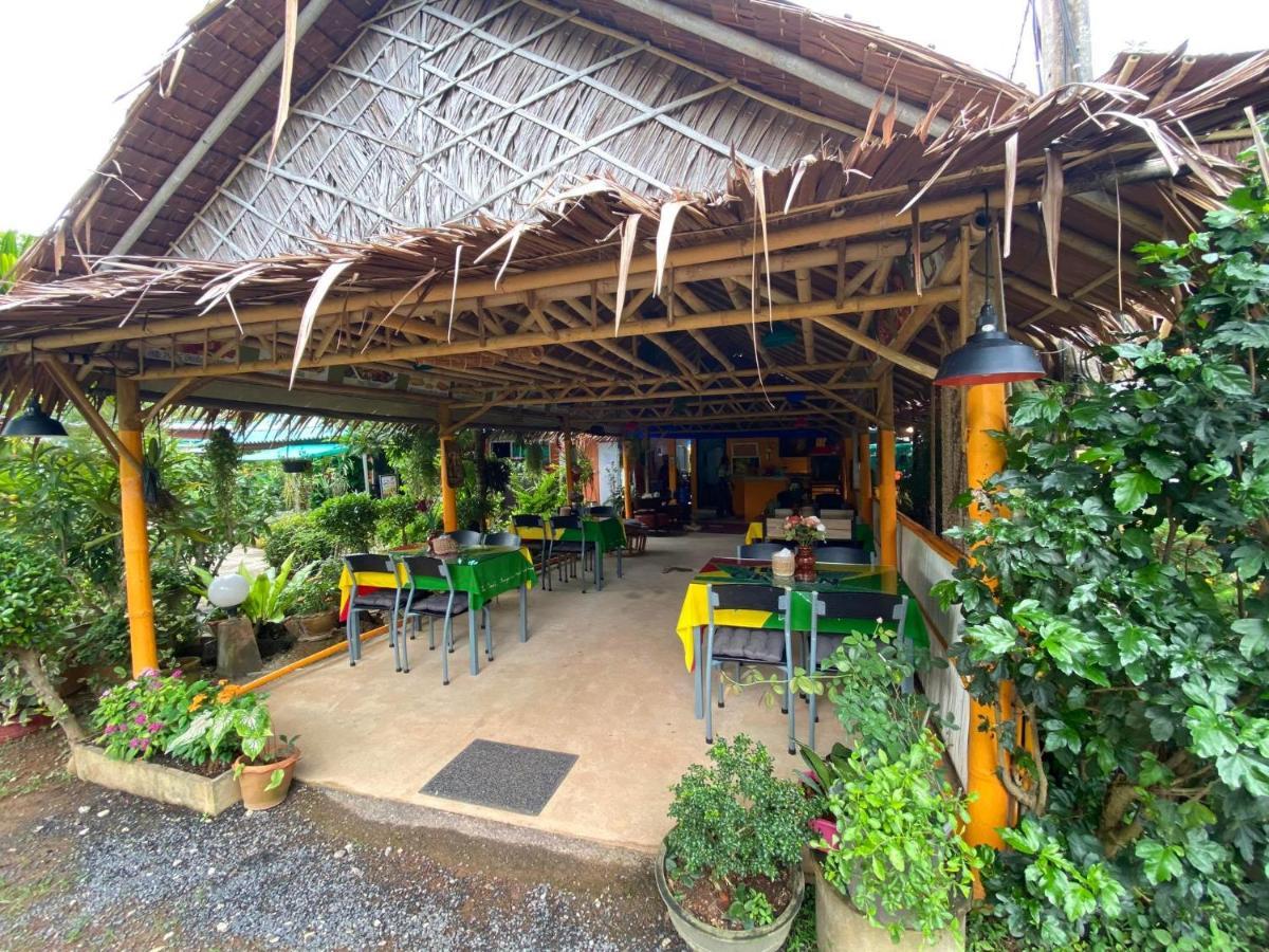 Thai Smile Bungalows Koh Lanta Exterior photo